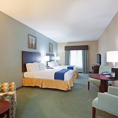 Holiday Inn Express And Suites Meriden By Ihg Buitenkant foto