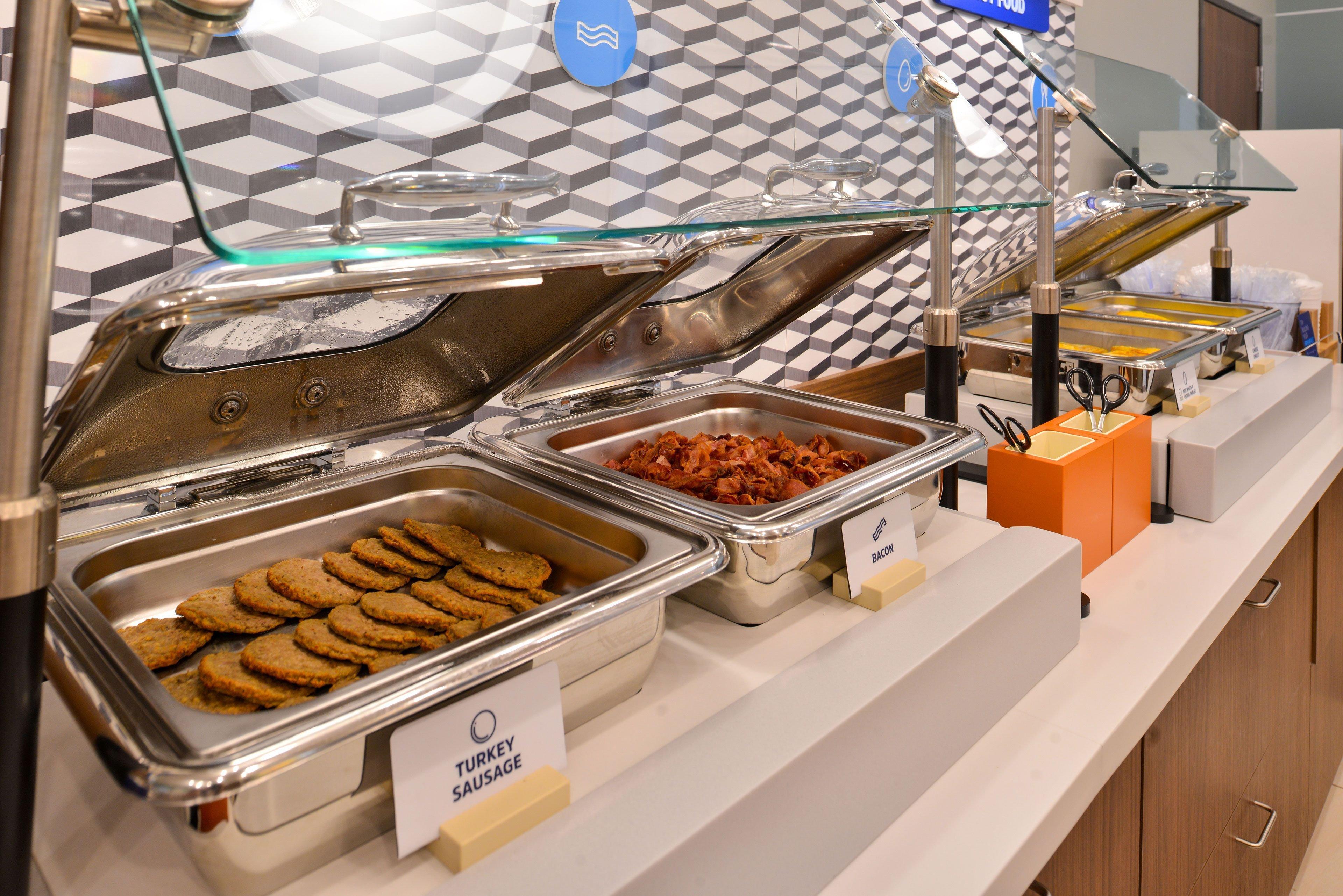 Holiday Inn Express And Suites Meriden By Ihg Buitenkant foto