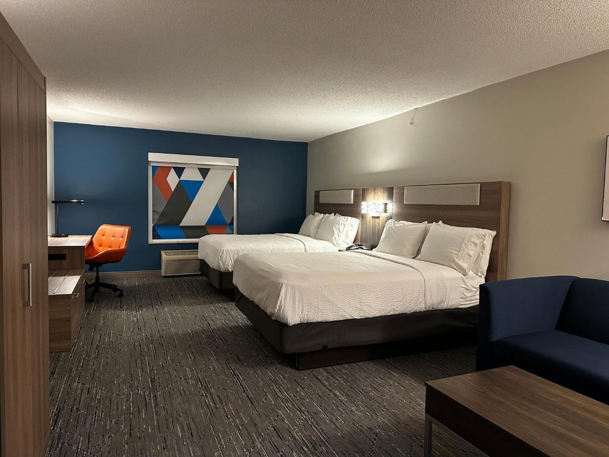 Holiday Inn Express And Suites Meriden By Ihg Buitenkant foto